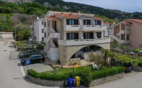 Apartments Andrea I